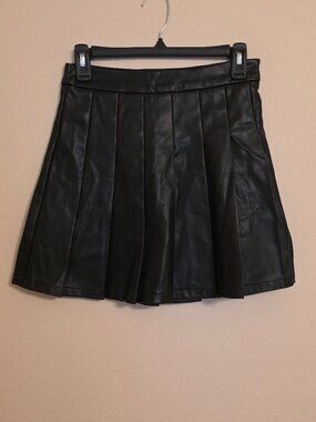 Black Faux Leather Pleated Mini Skirt Size S